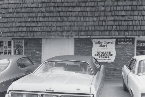 Valley Travel Mart Agency - 707 South Forest Avenue, Tempe, Arizona