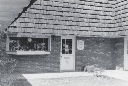 Budd's Jewelers Shop - 708 S. Forest Avenue - Tempe, Arizona