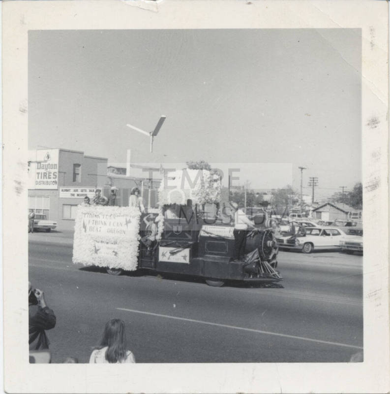Train- Engine Homecoming Float