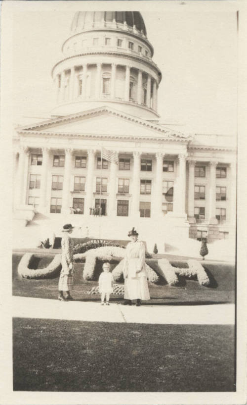 Group Protrait at Utah State Capitol