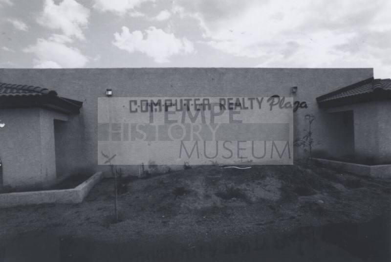 Computer Realty Plaza - 1005 East Guadalupe Road, Tempe, Arizona