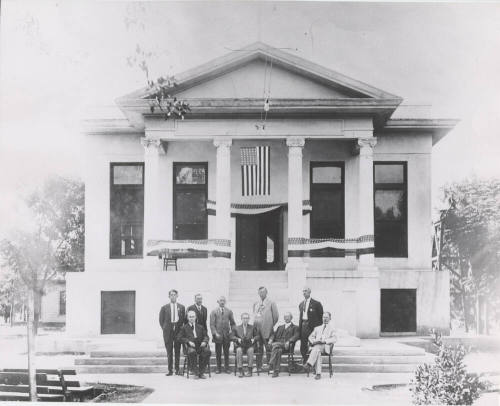 Photograph,Group photo in front of Tempe City Hall