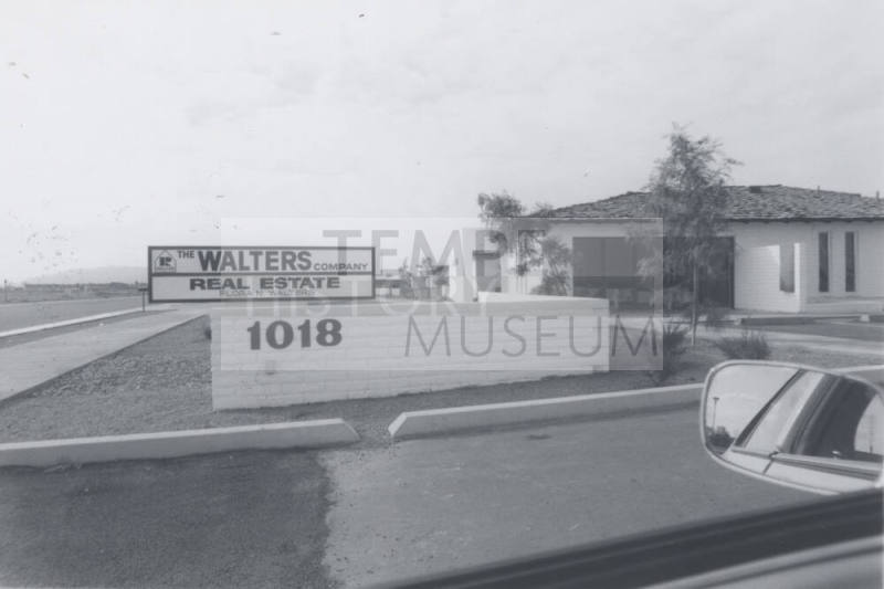 The Walter's Real Estate Company - 1018 East Guadalupe Road, Tempe, Arizona