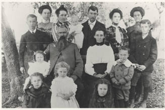 Outdoor Portrait of the Anderson Family