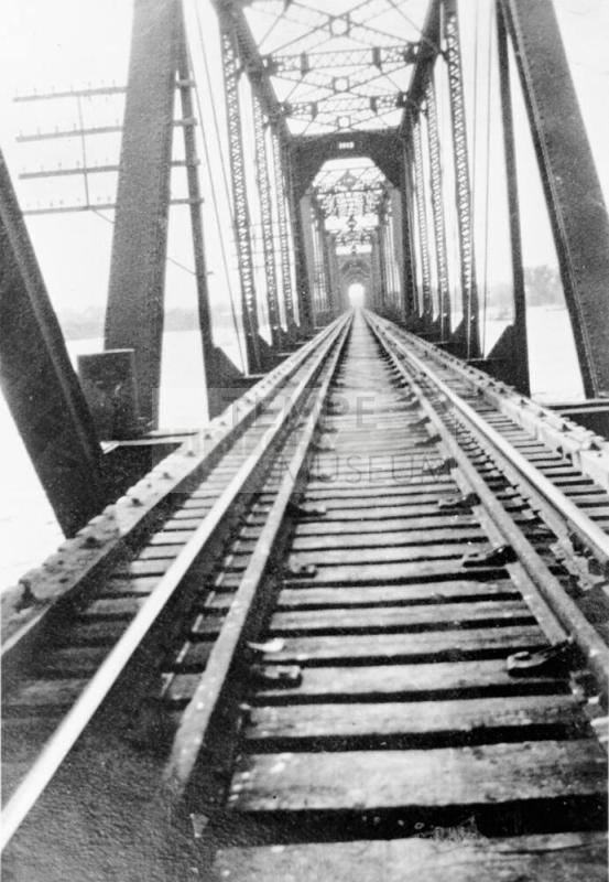 Railroad bridge