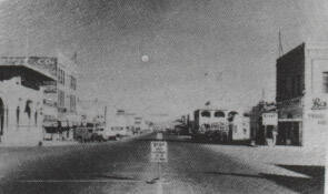 Mill Avenue looking north