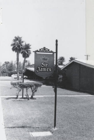 The Sir James Apartments - 2205 South Granada Drive, Tempe, Arizona