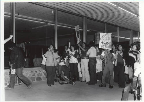 United Farm Worker's Gallo wine protest at Hayden Plaza