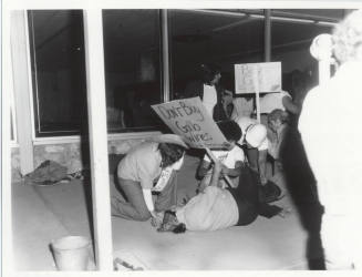 United Farm Worker's Gallo wine protest at Hayden Plaza
