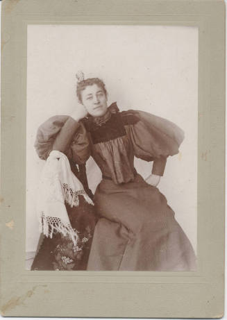 Portrait of Mandy Davis
