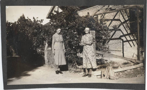 Hortense Jones and Joesphine Frankenberg
