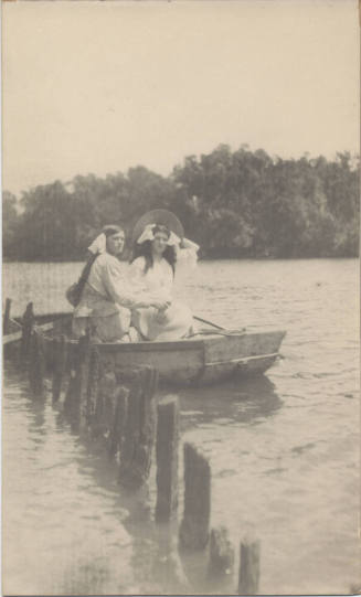 Estelle Craig and Mae Mather