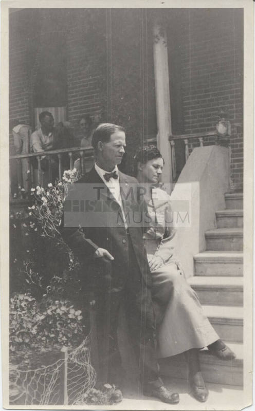 Photograph of Estelle and Roy Hackett