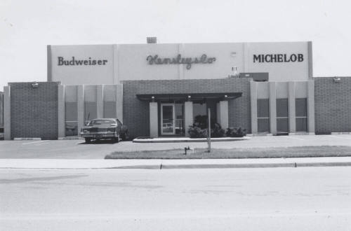 Hensleys Company - 2929 South Hardy Drive, Tempe, Arizona
