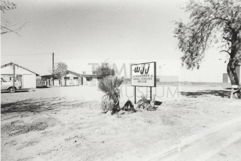 Wjj Lawn Mower and Small Engine Service - 3222 South Hardy Drive, Tempe, Arizona