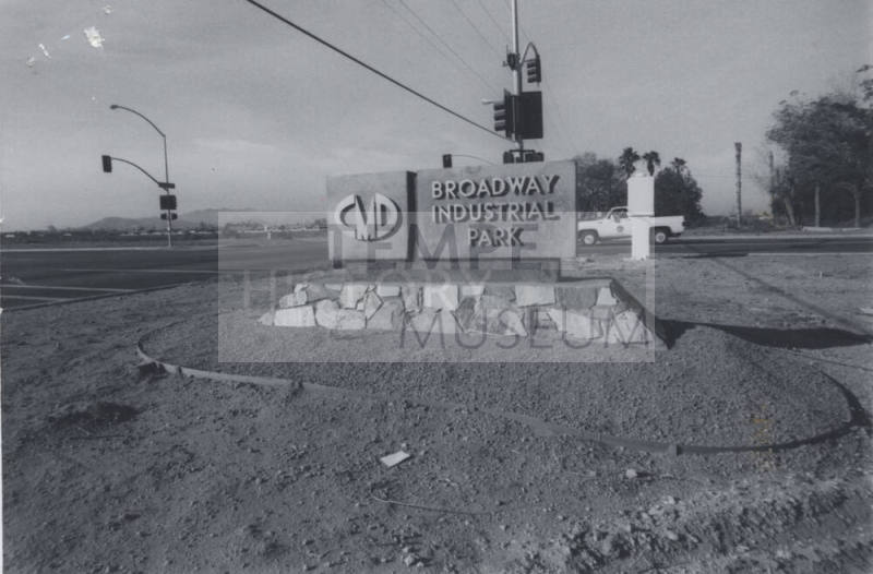Broadway Industrial Park - 3300 South Hardy Drive, Tempe, Arizona