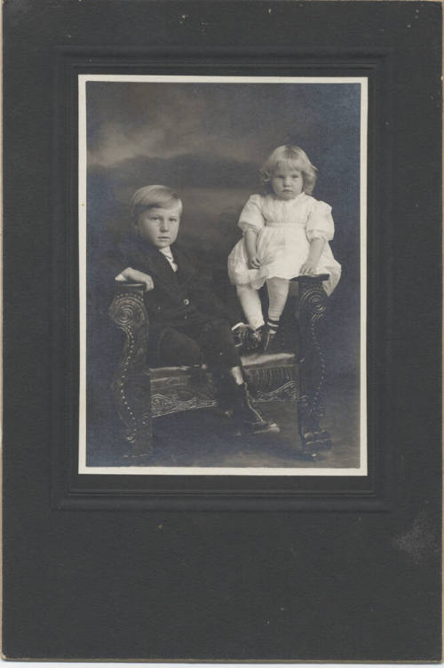 Portrait of Orville and Ida Messinger