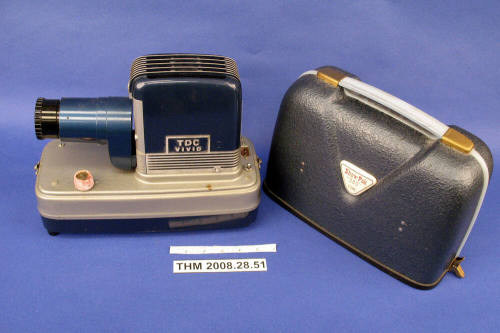Show Pak 300 Slide Projector