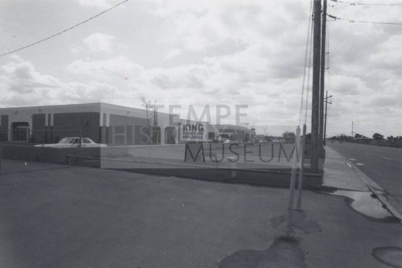 King Furniture Appliance - 525 South Hayden Road, Tempe, Arizona