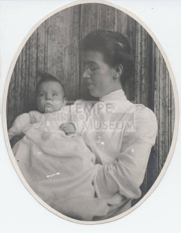 Photograph of Mable Riley and Ruth Orcutt