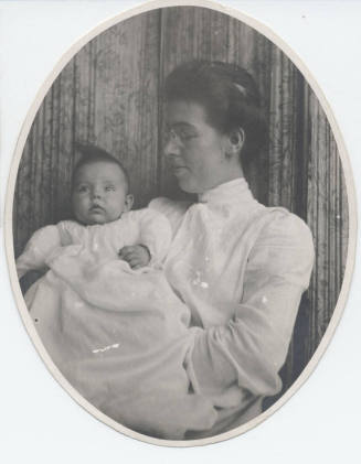 Photograph of Mable Riley and Ruth Orcutt
