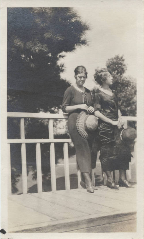 Photograph of Stella and Verna Turner