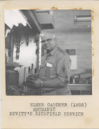 Elmer Garder -Mechanic-Nevitt's Richfield