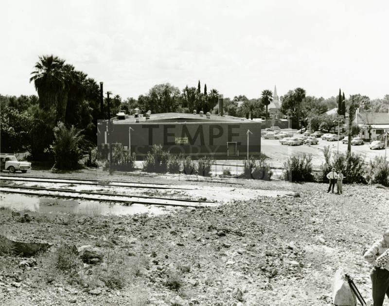 Railroad below Tempe Butte