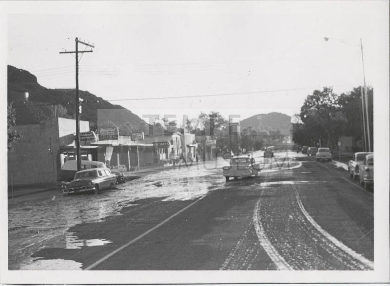 Water Main Break and Flooding on E. 5th St