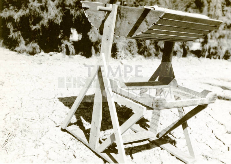 Date Farm- Wooden Date Sifter