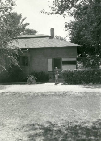 Date Farm-Exterior of Unidentified House