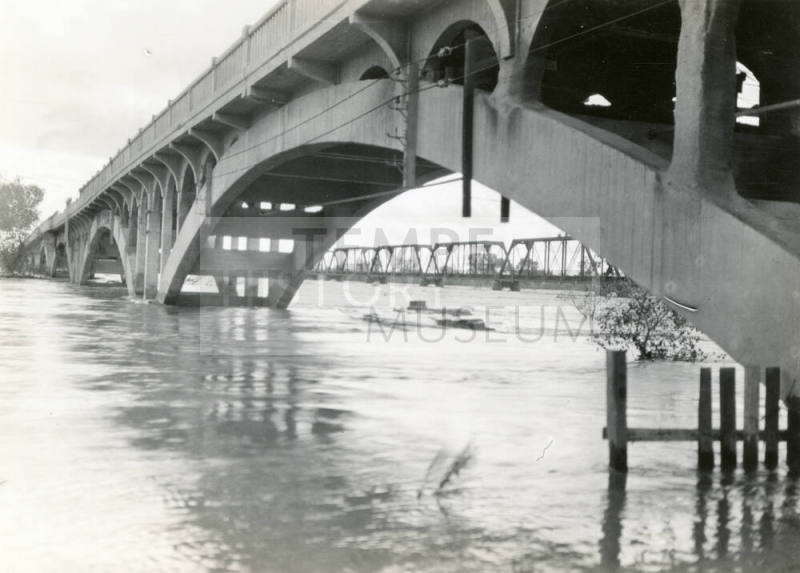 Ash Avenue Bridge During Flood