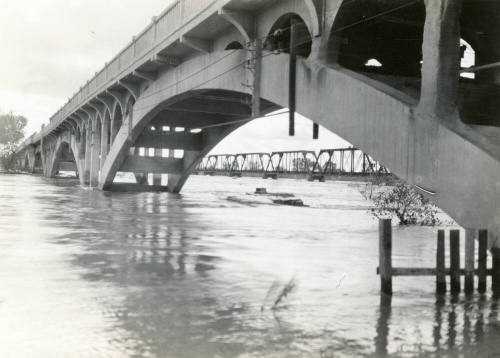 Ash Avenue Bridge During Flood