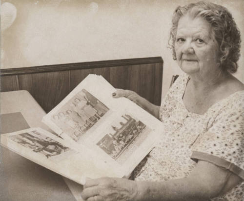Idella Cummins with Scrapbook
