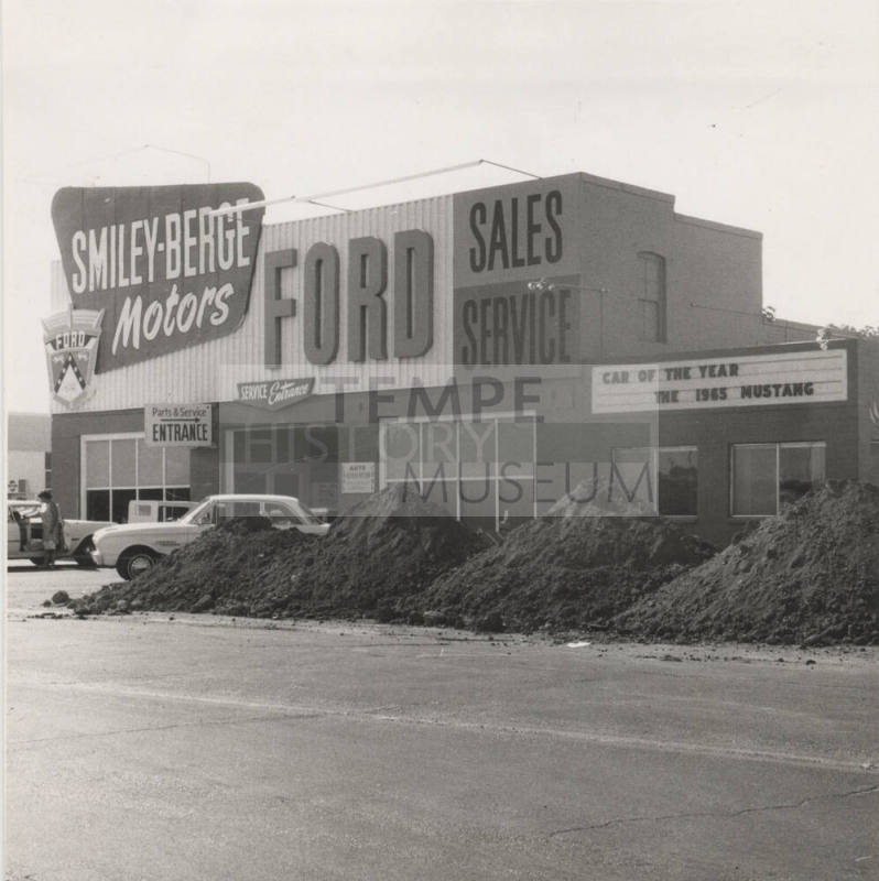 Smiley-Berge Motors, near Mill Avenue and University Drive