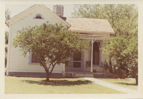 1st Congregational Church Parsonage - W. H. Perry House - 113 East 6th Street