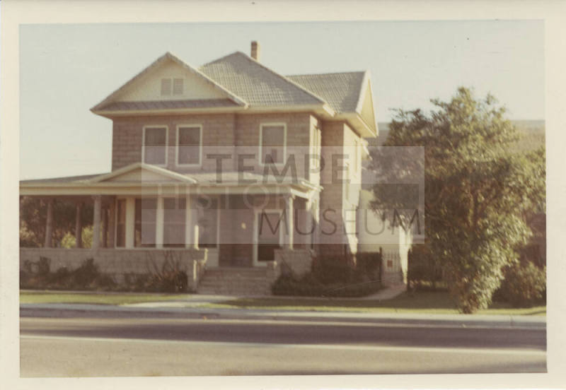 John R. Ellingson House - 129 East University Drive - Tempe, Arizona
