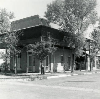 Hackett House - 95 West 4th Street - Tempe, Arizona