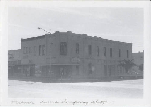 Draperies & Interiors - 402 Mill Avenue - Tempe, Arizona