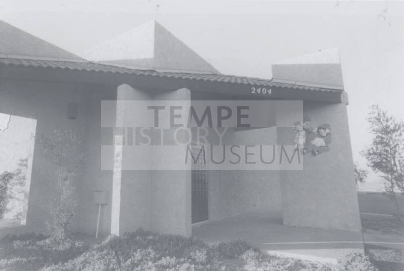 Mary Muppet's Day Care Center - 2404 West Huntington Drive, Tempe, Arizona
