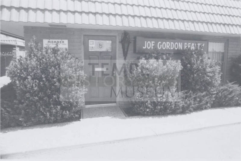 Joe Gordon Realty- Suite F, 1730 East Jentilly Lane, Tempe, Arizona