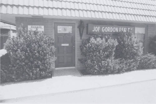 Joe Gordon Realty- Suite F, 1730 East Jentilly Lane, Tempe, Arizona