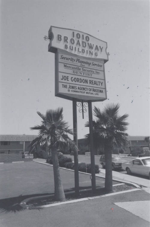 1010 Broadway Building - 1730 East Jentilly Lane, Tempe, Arizona