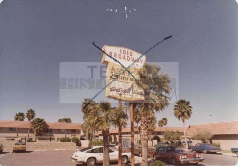 1010 Broadway Building - 1730 South Jentilly Lane, Tempe, Arizona