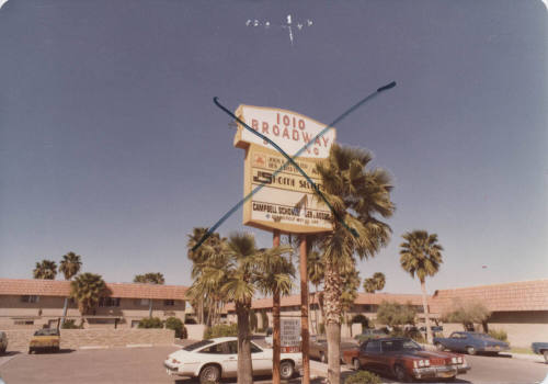 1010 Broadway Building - 1730 South Jentilly Lane, Tempe, Arizona
