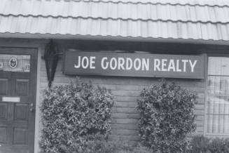 Joe Gordon Realty - Suite F, 1730 South Jentilly Lane, Tempe, Arizona