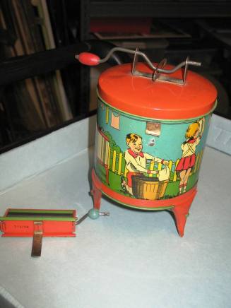 Toy washing machine