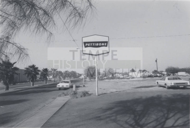 Pettibone - 2031 Industrial Park Avenue, Tempe, Arizona