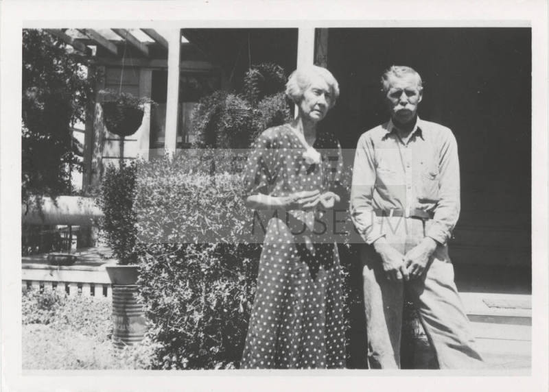 Edwin Hampton Spain and Sara Moody Spain at home on East 6th Street, Tempe, Arizona