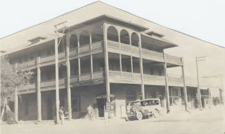 Casa Loma Hotel, 320 S. Mill Avenue